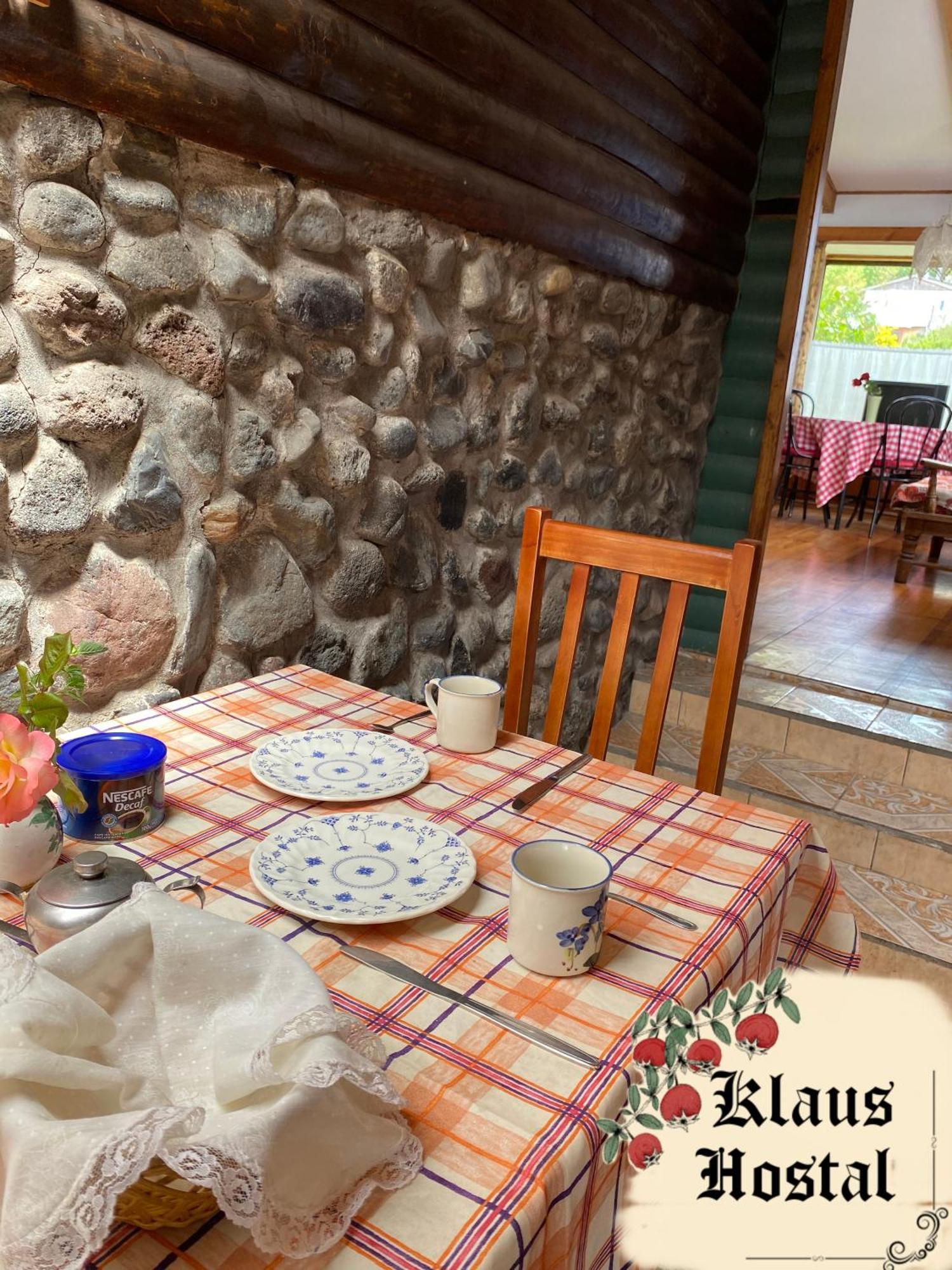 Hostal Klaus Пукон Екстер'єр фото