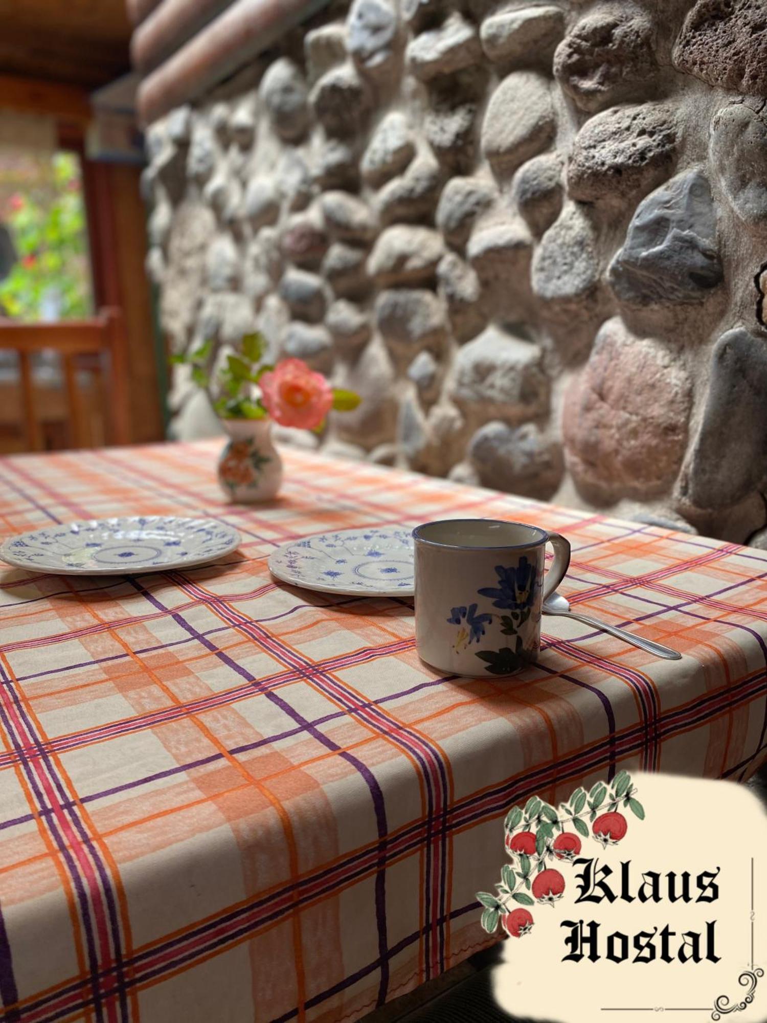 Hostal Klaus Пукон Екстер'єр фото