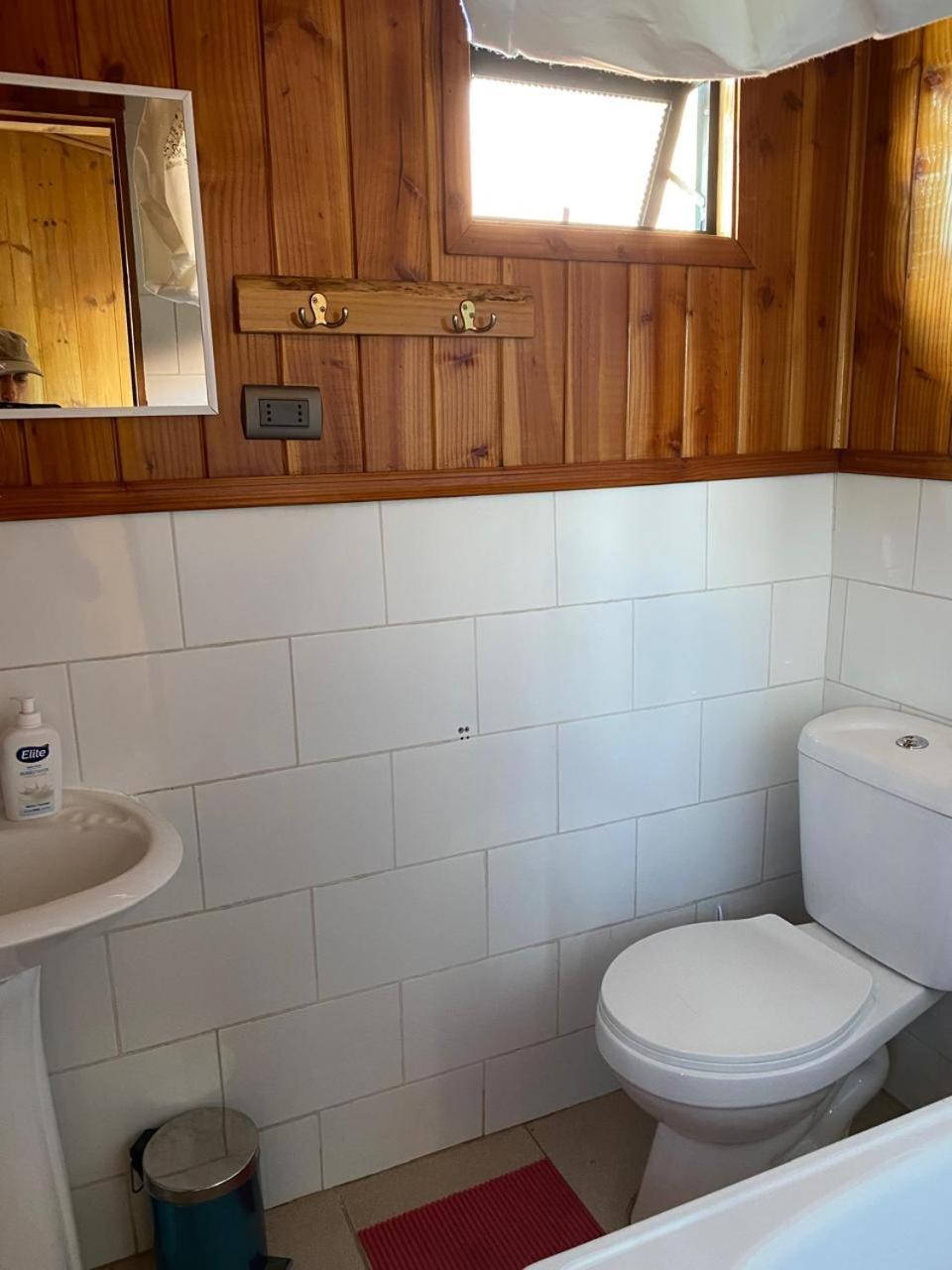 Hostal Klaus Пукон Екстер'єр фото